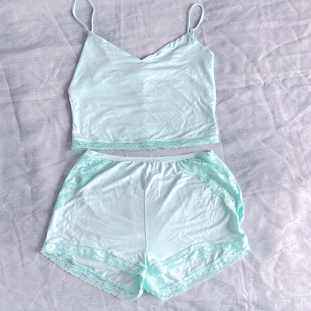 Victoria’s Secret Matching Pajama Set New With Tags